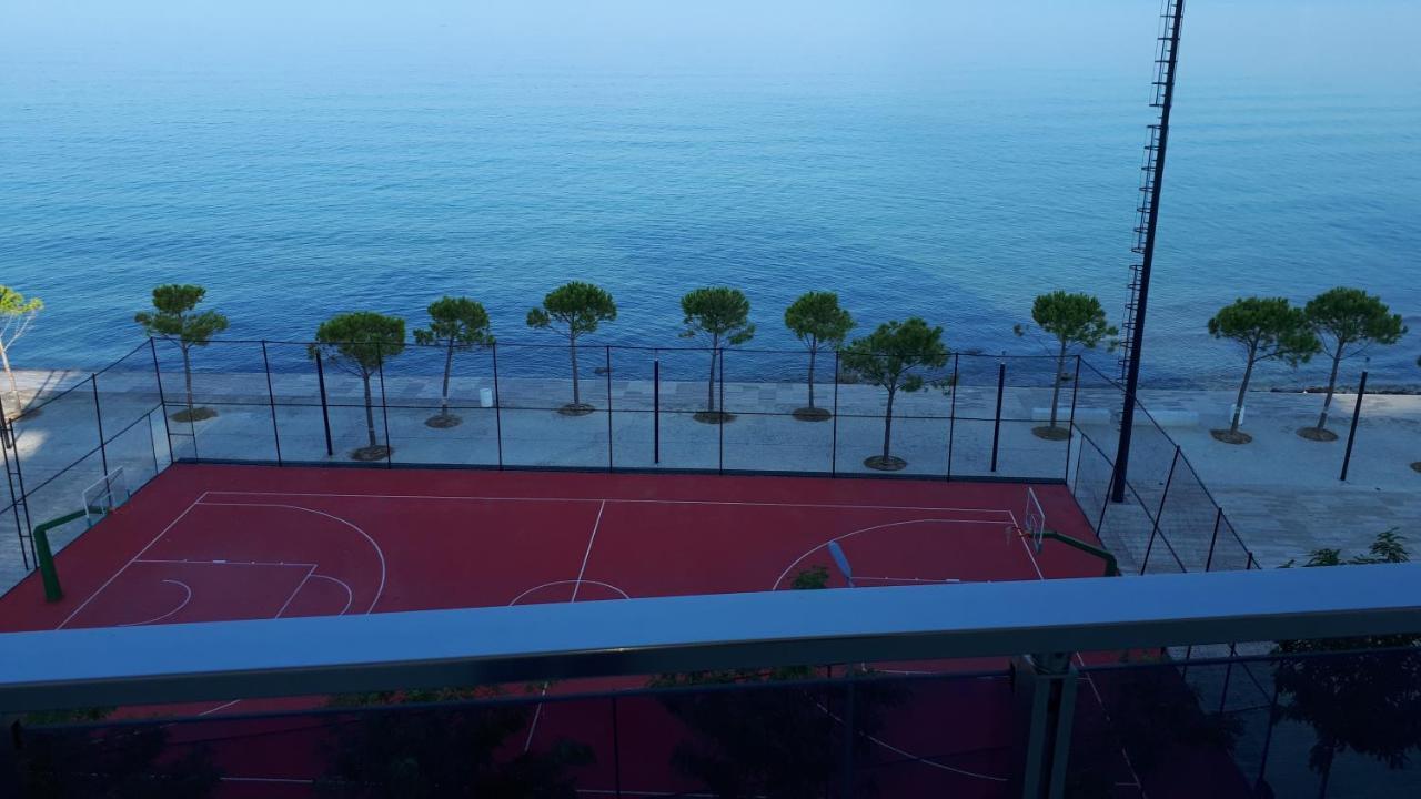 Asta Apartments Free Private Parking วญอเรอ ภายนอก รูปภาพ